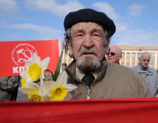 Первомайское шествие в Великом Новгороде
