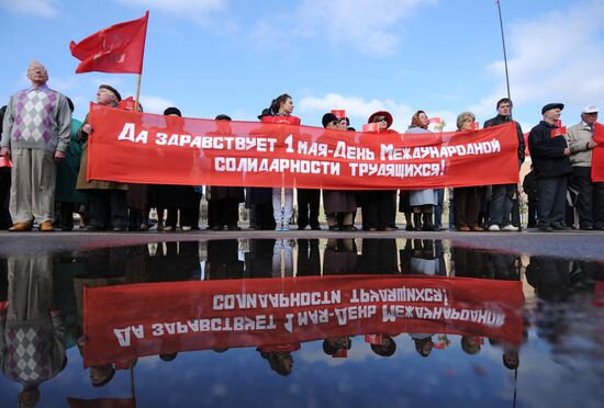 Первомайское шествие в Великом Новгороде