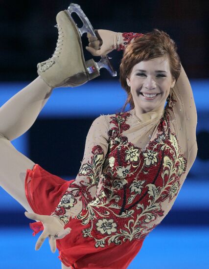 Алена Леонова