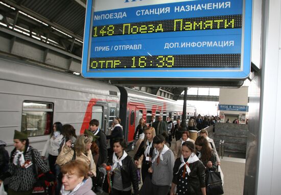 "Поезд памяти" с ветеранами отправился из Калининграда