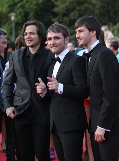 Группа Hotel FM