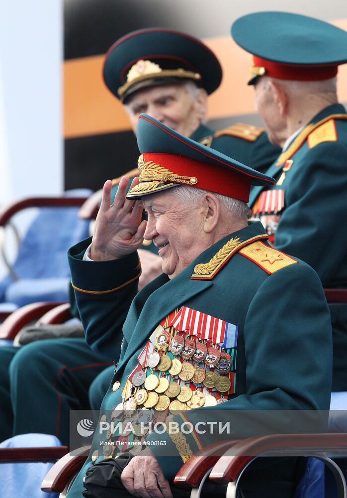 Военный парад, посвященный 66-летию Победы в ВОВ