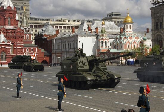 Военный парад, посвященный 66-летию Победы в ВОВ