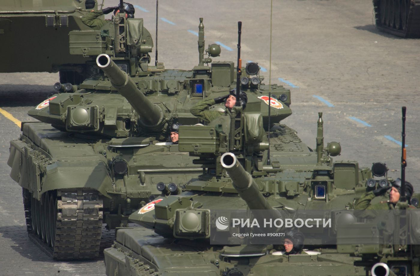 Военный парад, посвященный 66-летию Победы в ВОВ