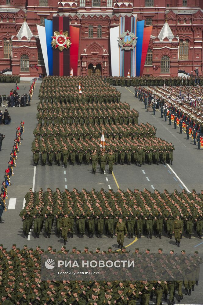 Военный парад, посвященный 66-летию Победы в ВОВ