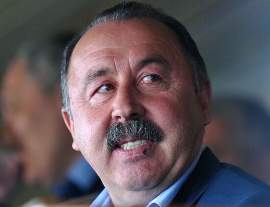 Валерий Газзаев