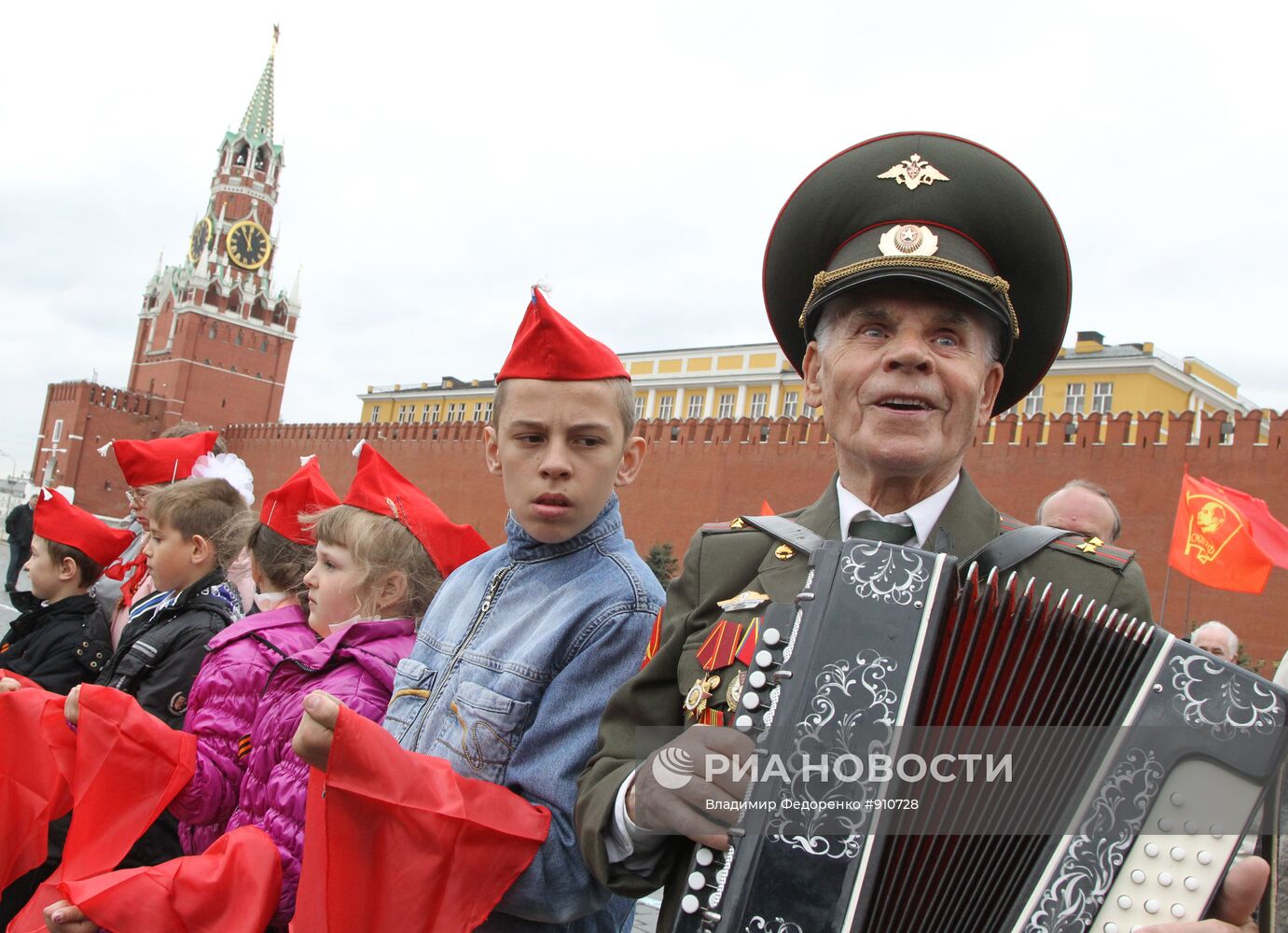 Торжественный прием в пионеры на Красной площади