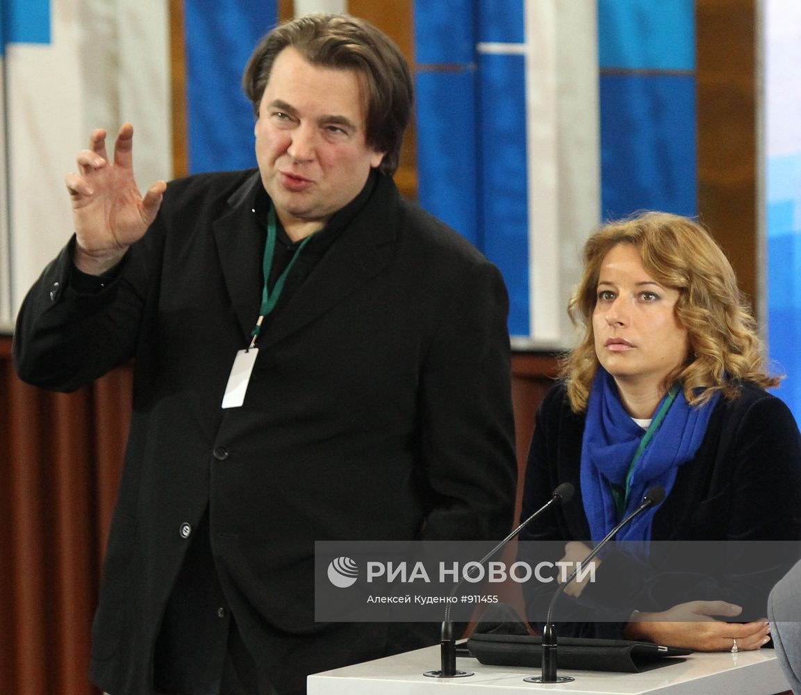 Константин Эрнст, Наталья Тимакова