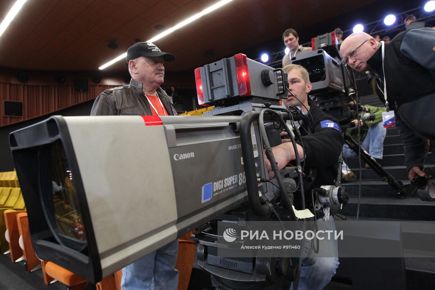 Завершаются приготовления к пресс-конференции Д.Медведева