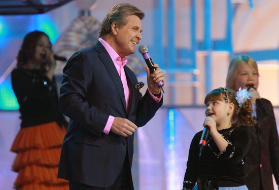 10-й юбилейный концерт детского коллектива "Непоседы"