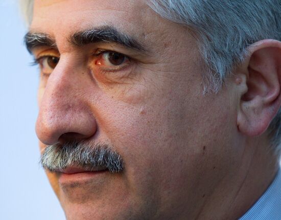 Михаил Погосян