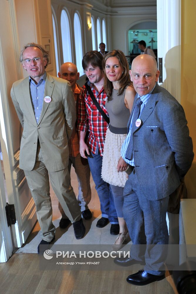 Пресс-конференция актера Джона Малковича