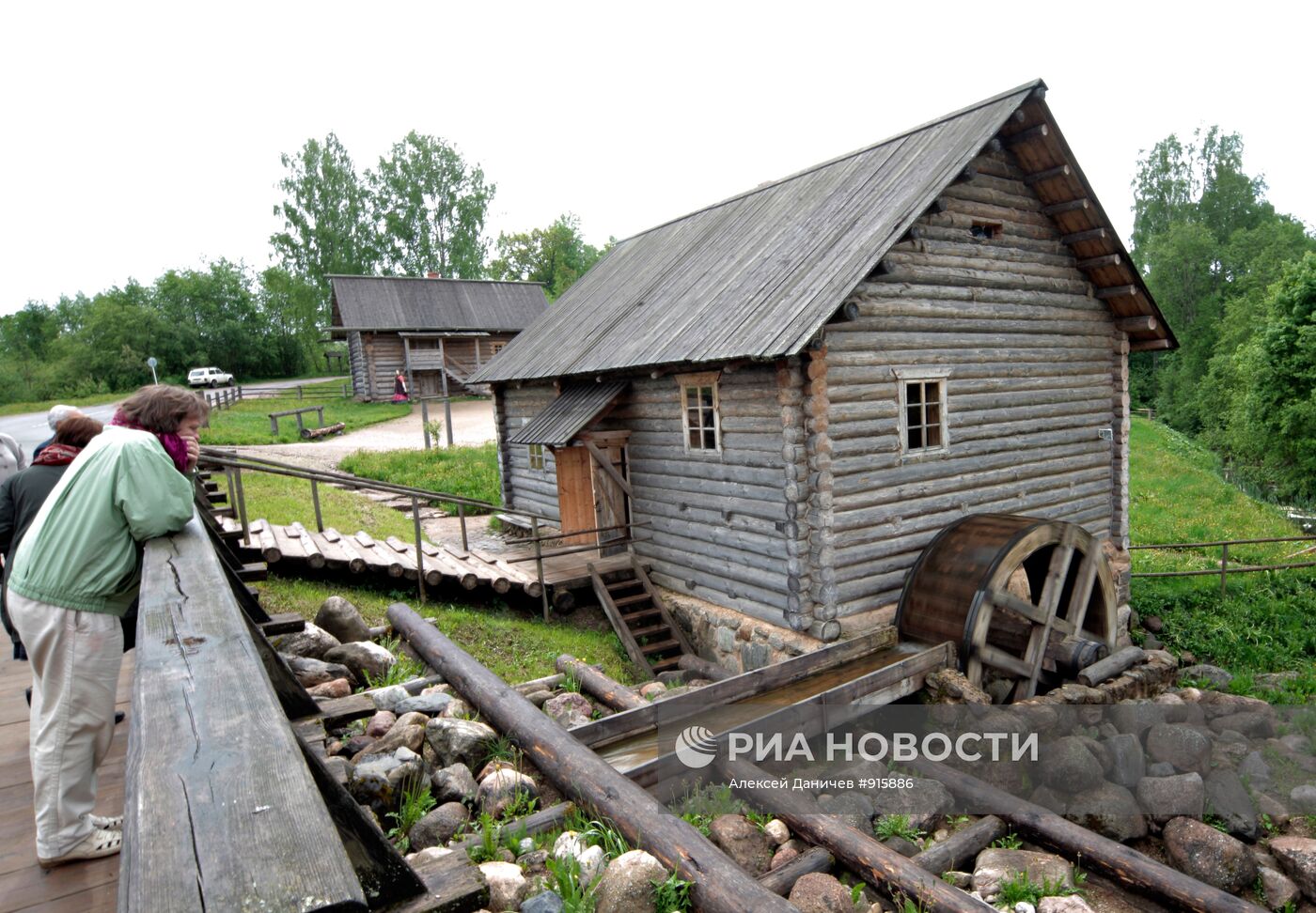 Музей "Мельница в деревне Бугрово"