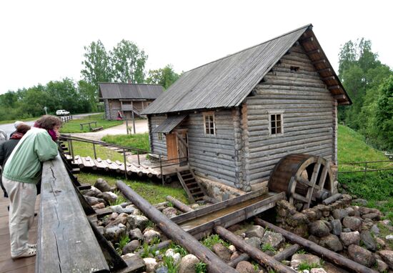 Музей "Мельница в деревне Бугрово"