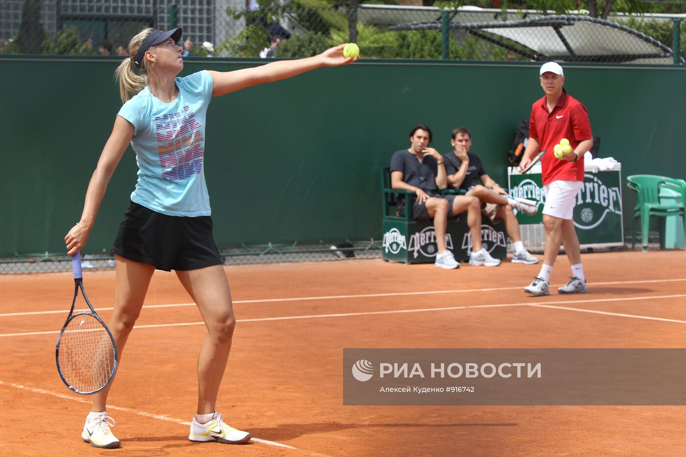 Тренировка российской теннисистки Марии Шараповой