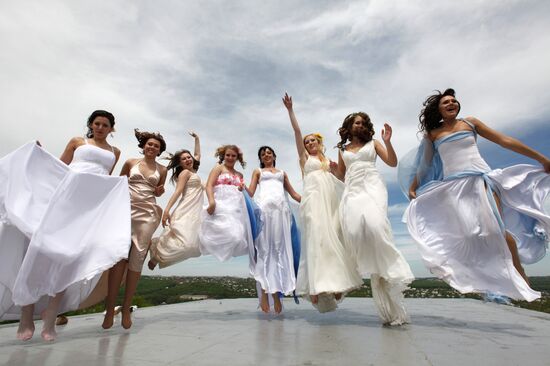 "Карнавал невест - 2011" в Ставрополе