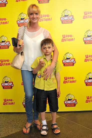 Светлана Хоркина с сыном Святославом