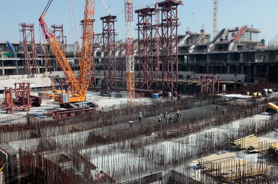 Строительство футбольного стадиона "Зенит" в Санкт-Петербурге