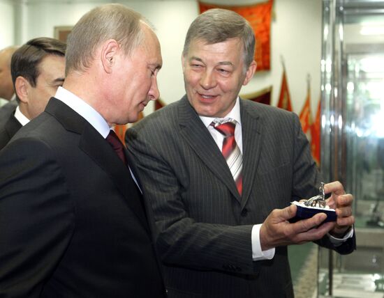 Премьер-министр РФ Владимир Путин посетил МИИТ