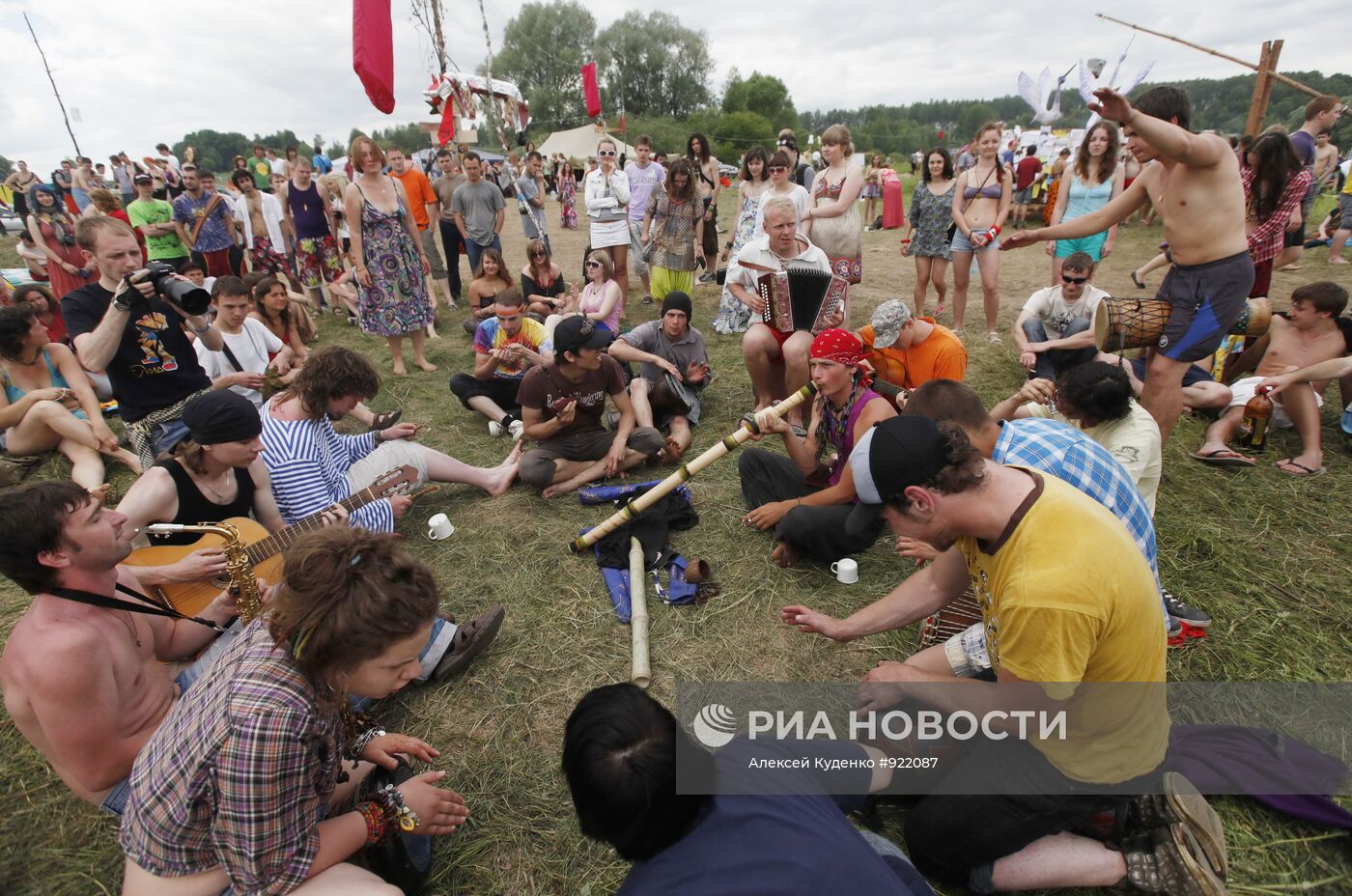 Фестиваль свободного творчества "Пустые холмы"