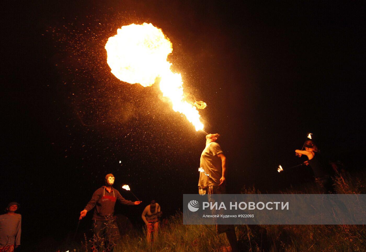 Фестиваль свободного творчества "Пустые холмы"