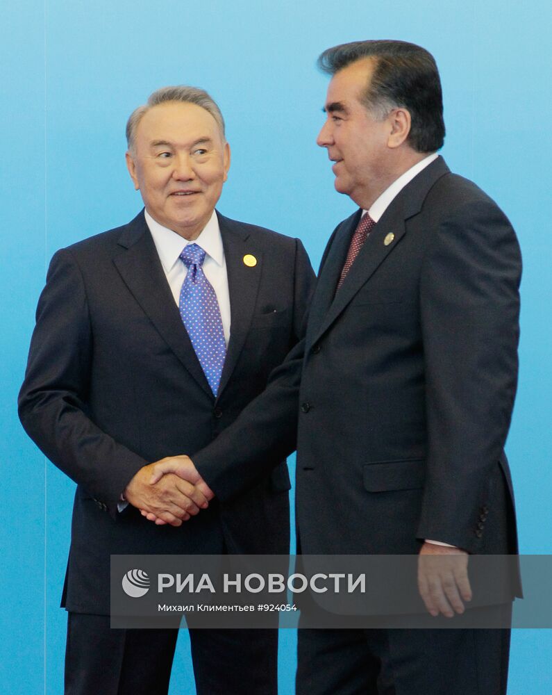 Нурсултан Назарбаев и Эмомали Рахмон