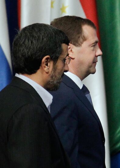 Дмитрий Медведев и Махмуд Ахмадинежад