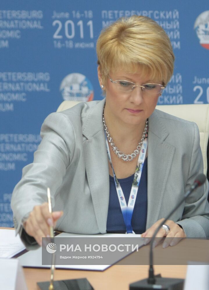 Ольга Плешакова