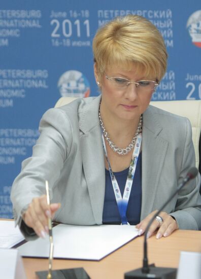 Ольга Плешакова