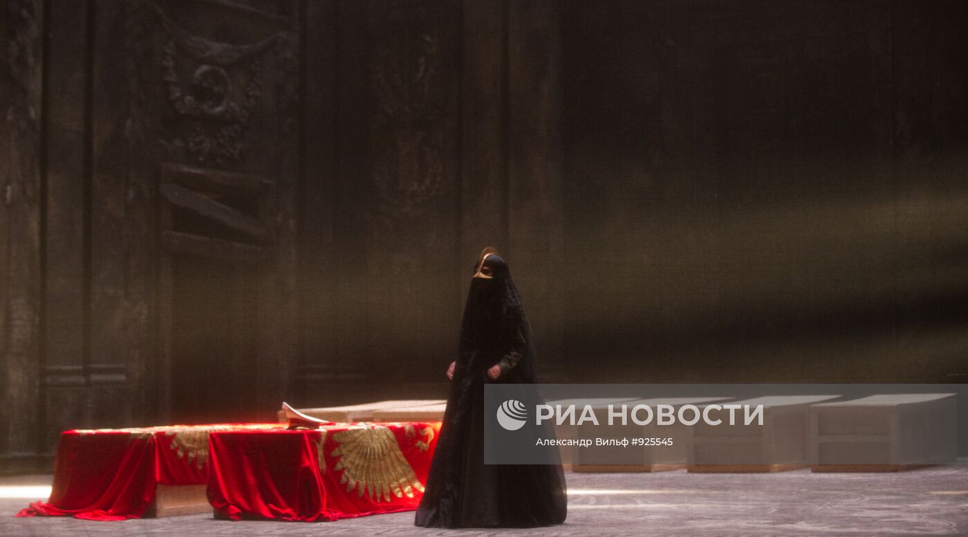 Прогон оперы Николая Римского-Корсакова "Золотой петушок"