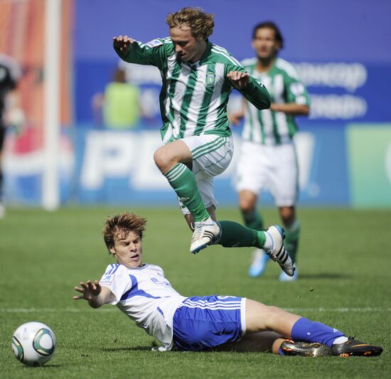 Футбол. РФПЛ. Матч "Динамо" - "Томь"