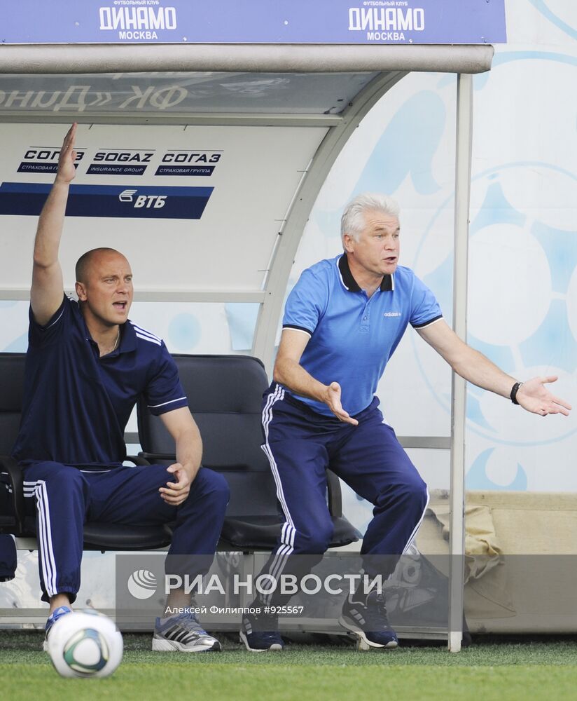 Футбол. РФПЛ. Матч "Динамо" - "Томь"