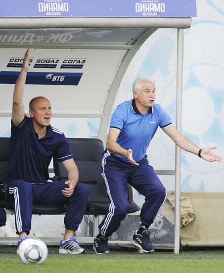 Футбол. РФПЛ. Матч "Динамо" - "Томь"