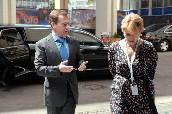 Президент РФ Дмитрий Медведев посещает агентство РИА Новости