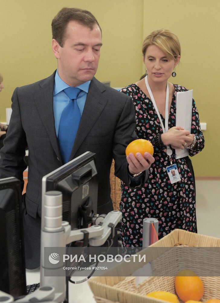 Президент РФ Дмитрий Медведев посещает агентство РИА Новости