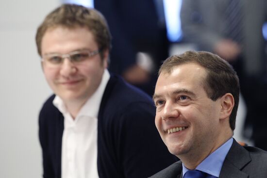 Президент РФ Дмитрий Медведев посещает агентство РИА Новости