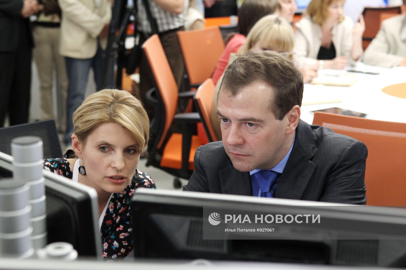 Президент РФ Дмитрий Медведев посещает агентство РИА Новости