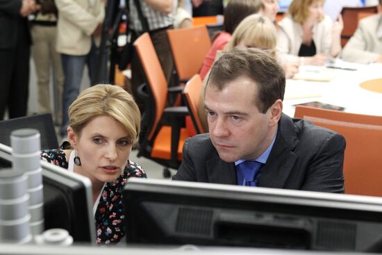 Президент РФ Дмитрий Медведев посещает агентство РИА Новости