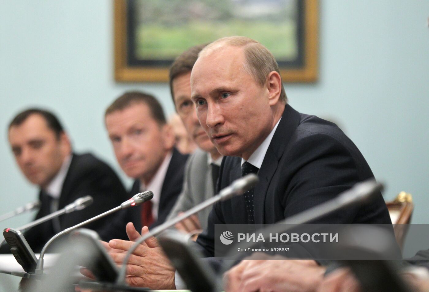 В.Путин встретился с деятелями отечественной мультипликации