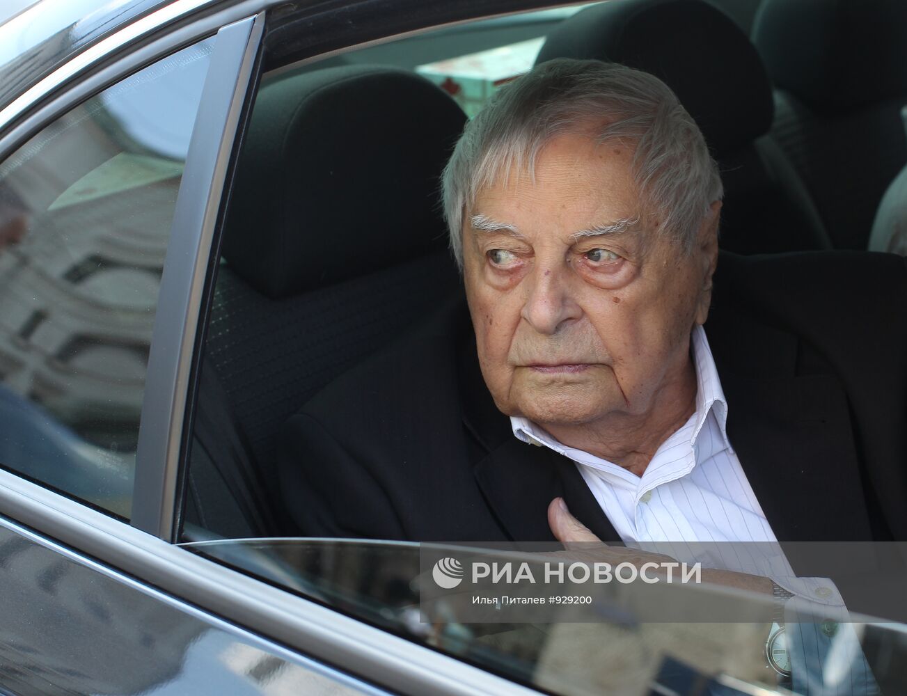 П/к художественного руководителя Театра на Таганке Ю.Любимова