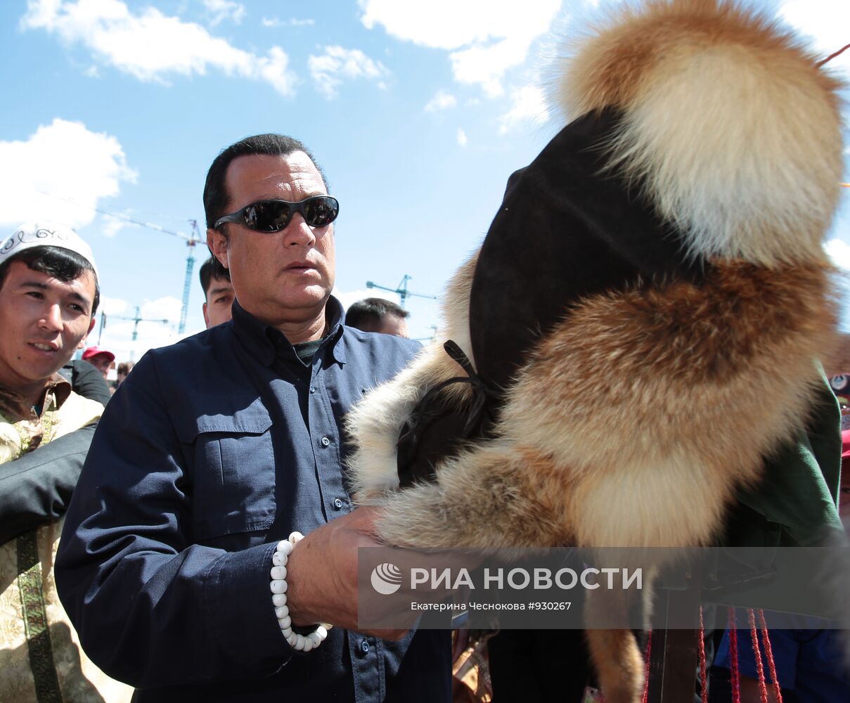 Стивен Сигал