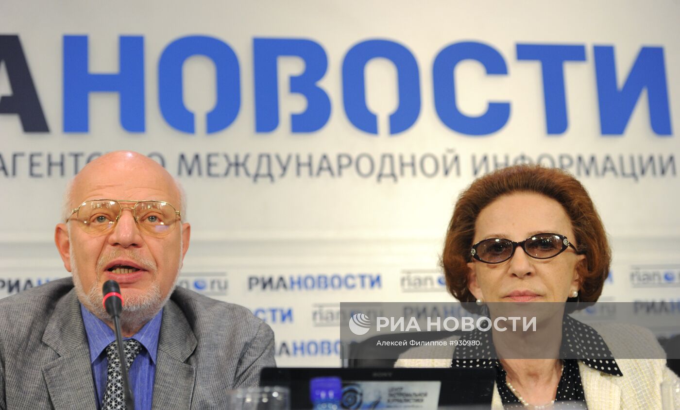 Михаил Федотов и Тамара Морщакова