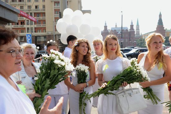 Шествие в День семьи, любви и верности в Москве