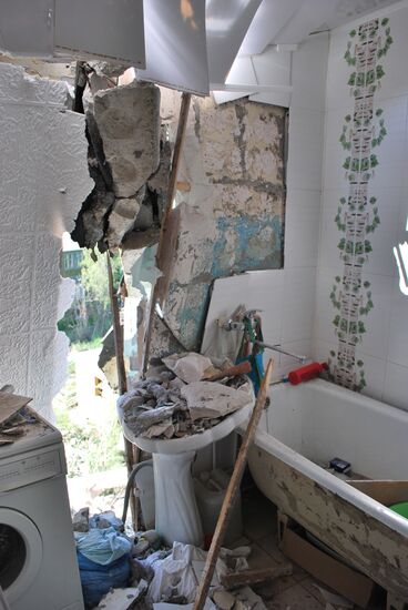 Обрушение стены многоквартирного дома в Якутске