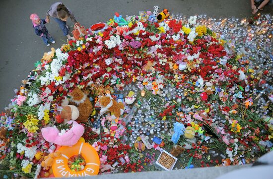 Акция в память о погибших на теплоходе "Булгария" в Казани