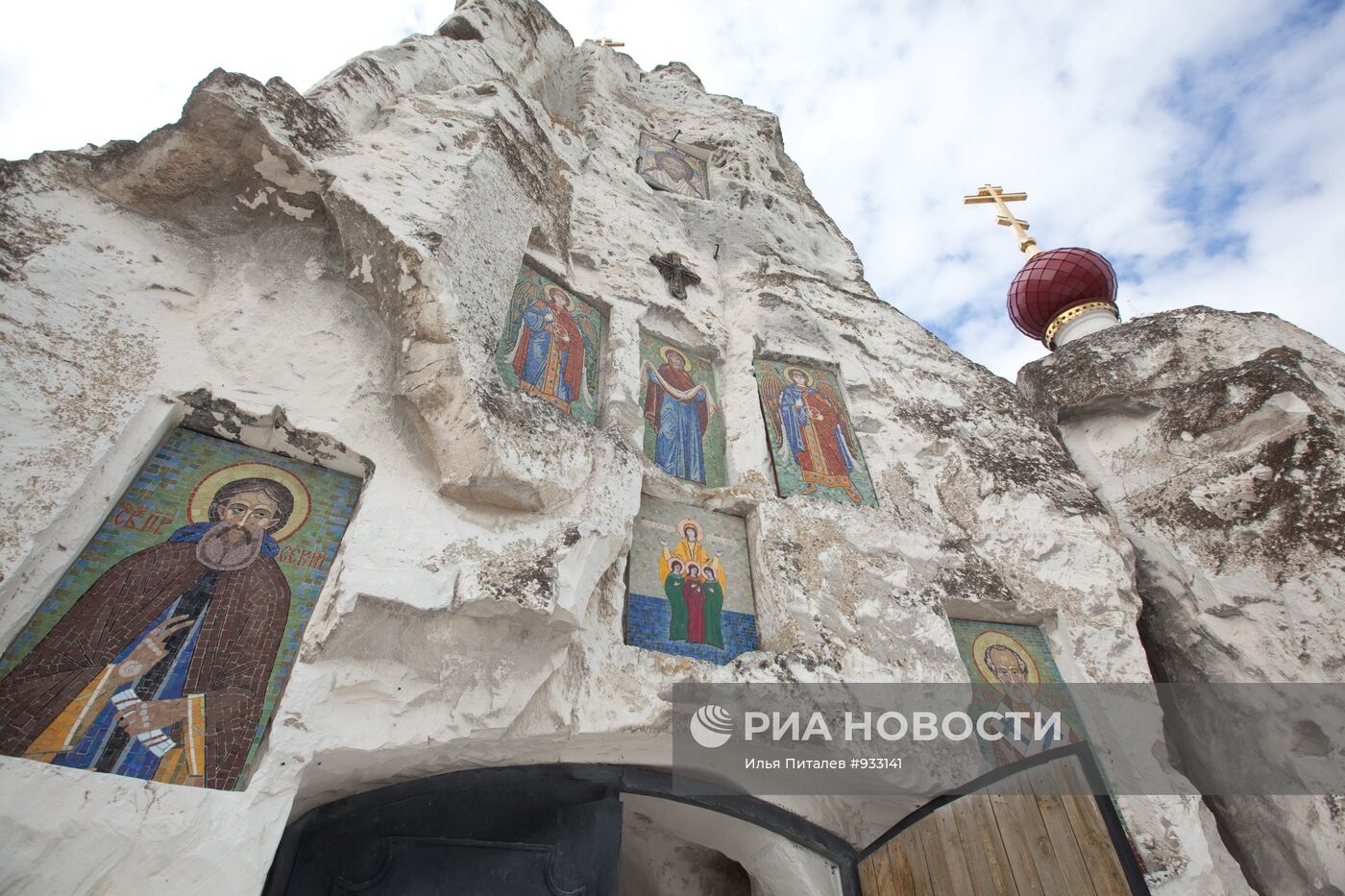 Монастыри Воронежской области