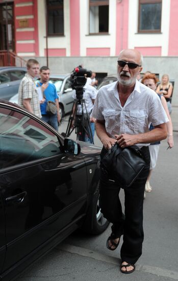 Общее собрание труппы Театра на Таганке