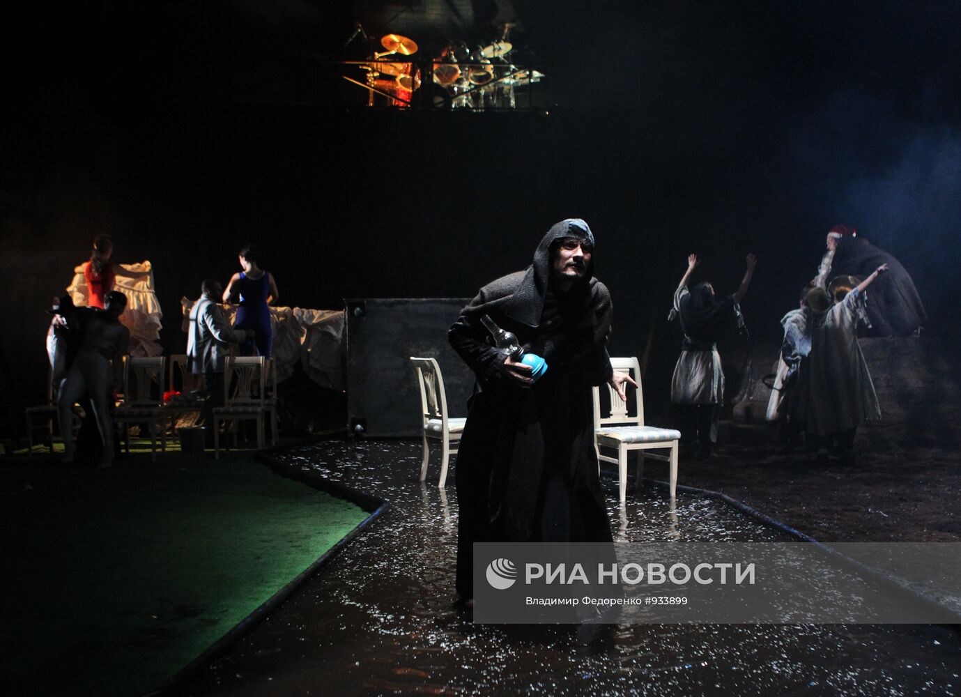 Пресс-показ спектакля "Город.ОК" в рамках Чеховского фестиваля