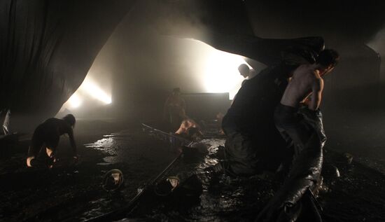 Пресс-показ спектакля "Город.ОК" в рамках Чеховского фестиваля