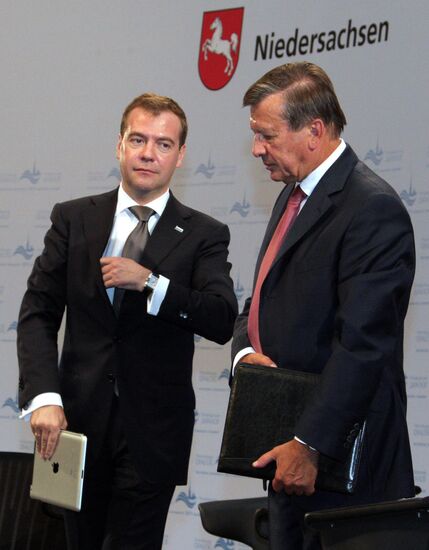 Дмитрий Медведев и Виктор Зубков
